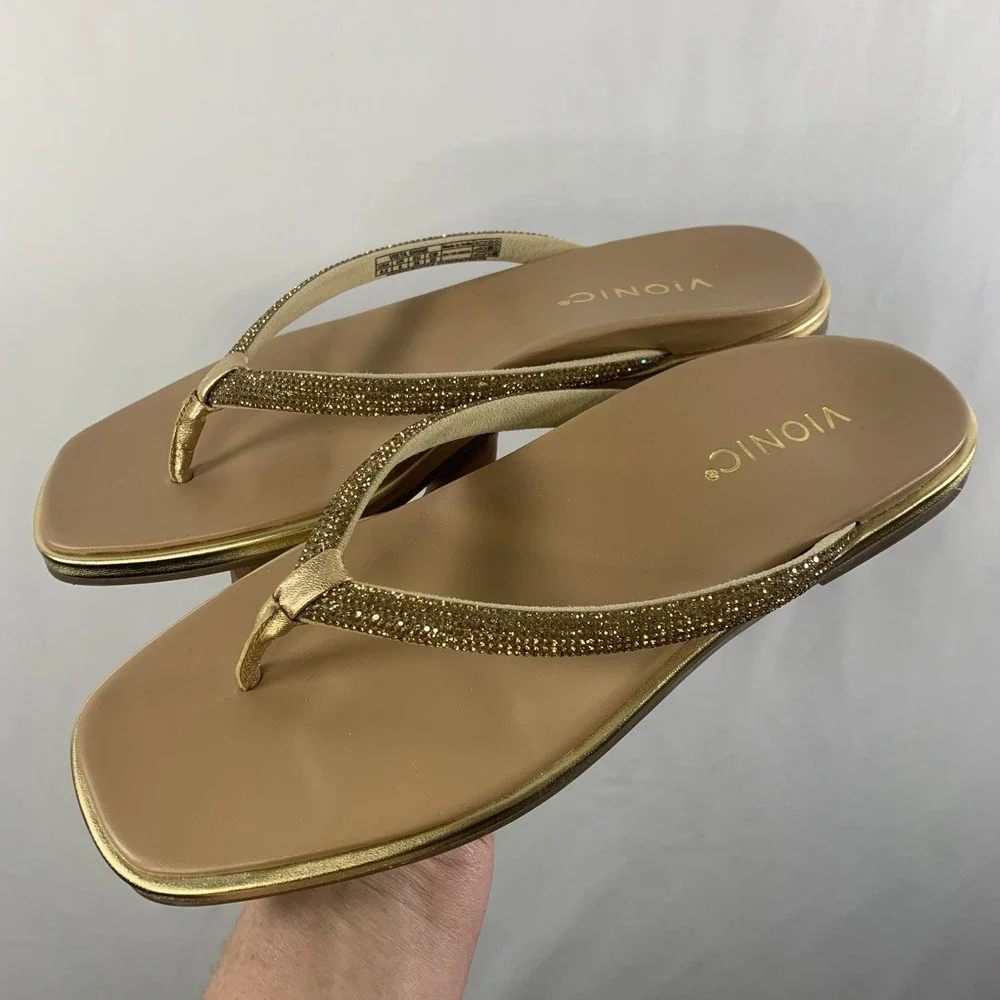 Vionic Vista Shine Womens Athletic Gold Metallic Size 8.5M Square Toe Thong
